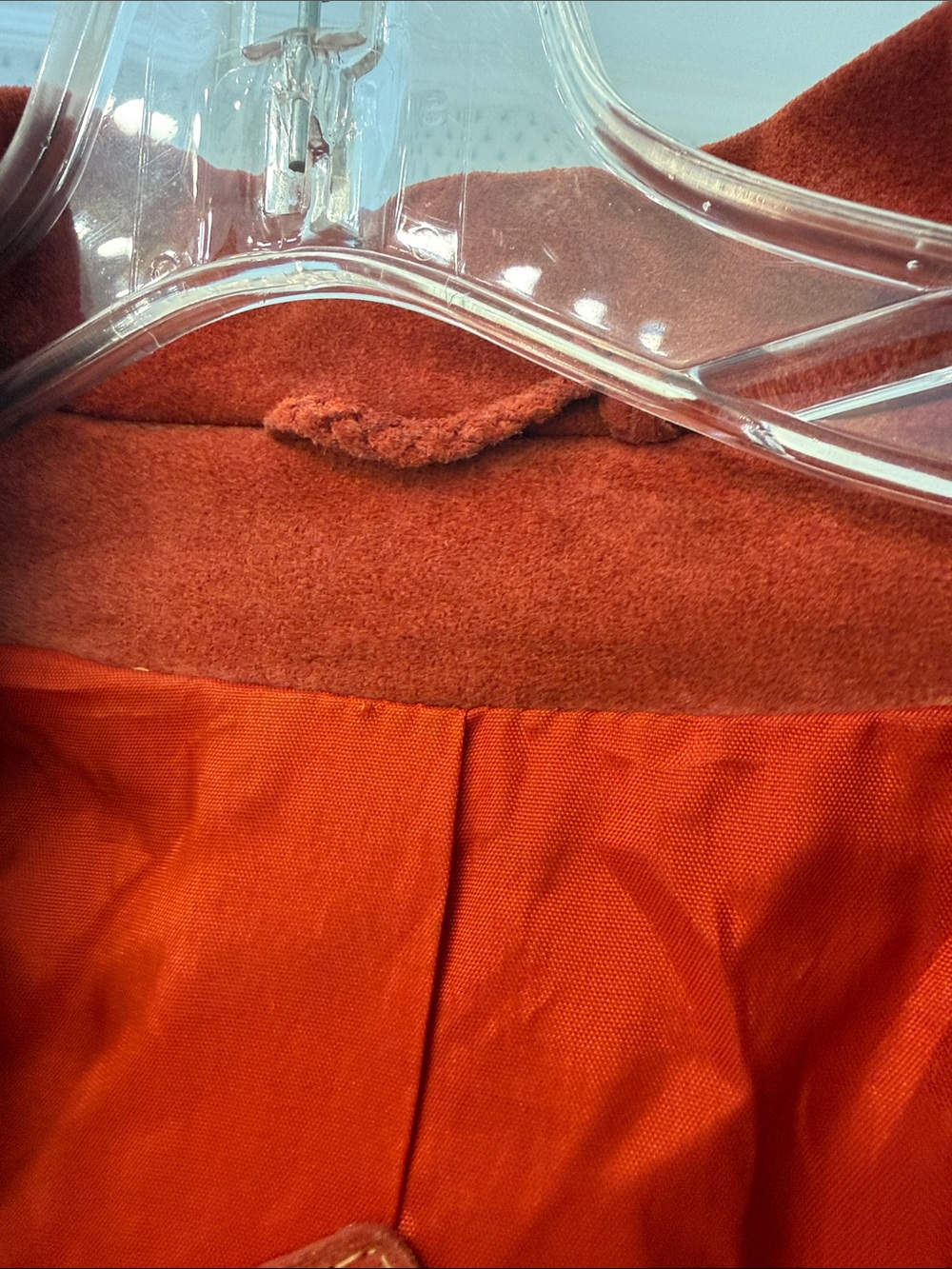 Vintage-Inspired Red Suede Fringe Jacket - Picture 8 of 8